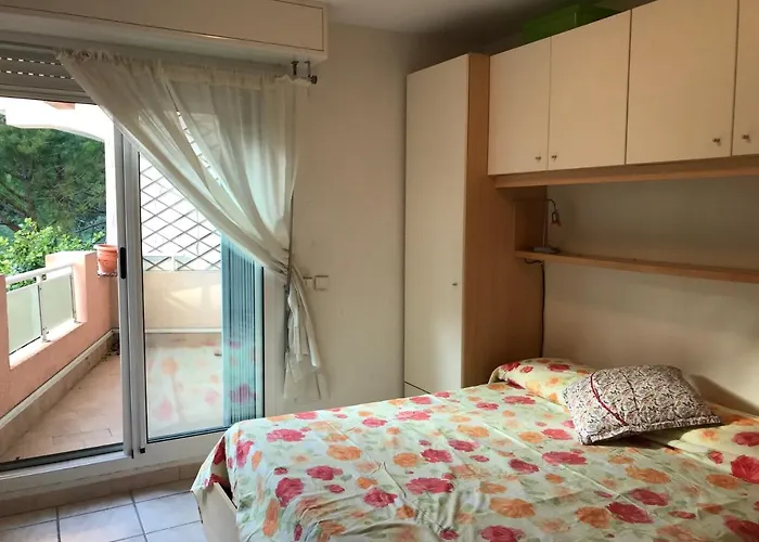 Sun&Sea Terrace Two-Bedroom Apartment